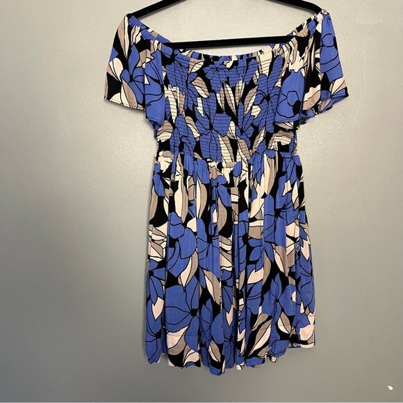 Free People Louise Smocked Mini Dress in Blue Combo Revolve Women’s Small - Picture 3 of 9
